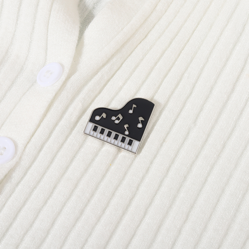 เข็มกลัดเคลือบรูปเปียโนไวโอลิน - Musical Instrument Symbols บทวิจารณ์และราคา